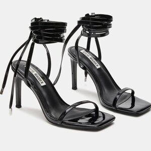 Steve Madden Black Patent Wrap Around Heels - 7.5 M